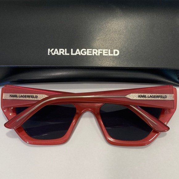 ❤️ Karl Lagerfeld NWOT Red Sunglasses Gray Lens With Case NEW - Picture 3 of 8